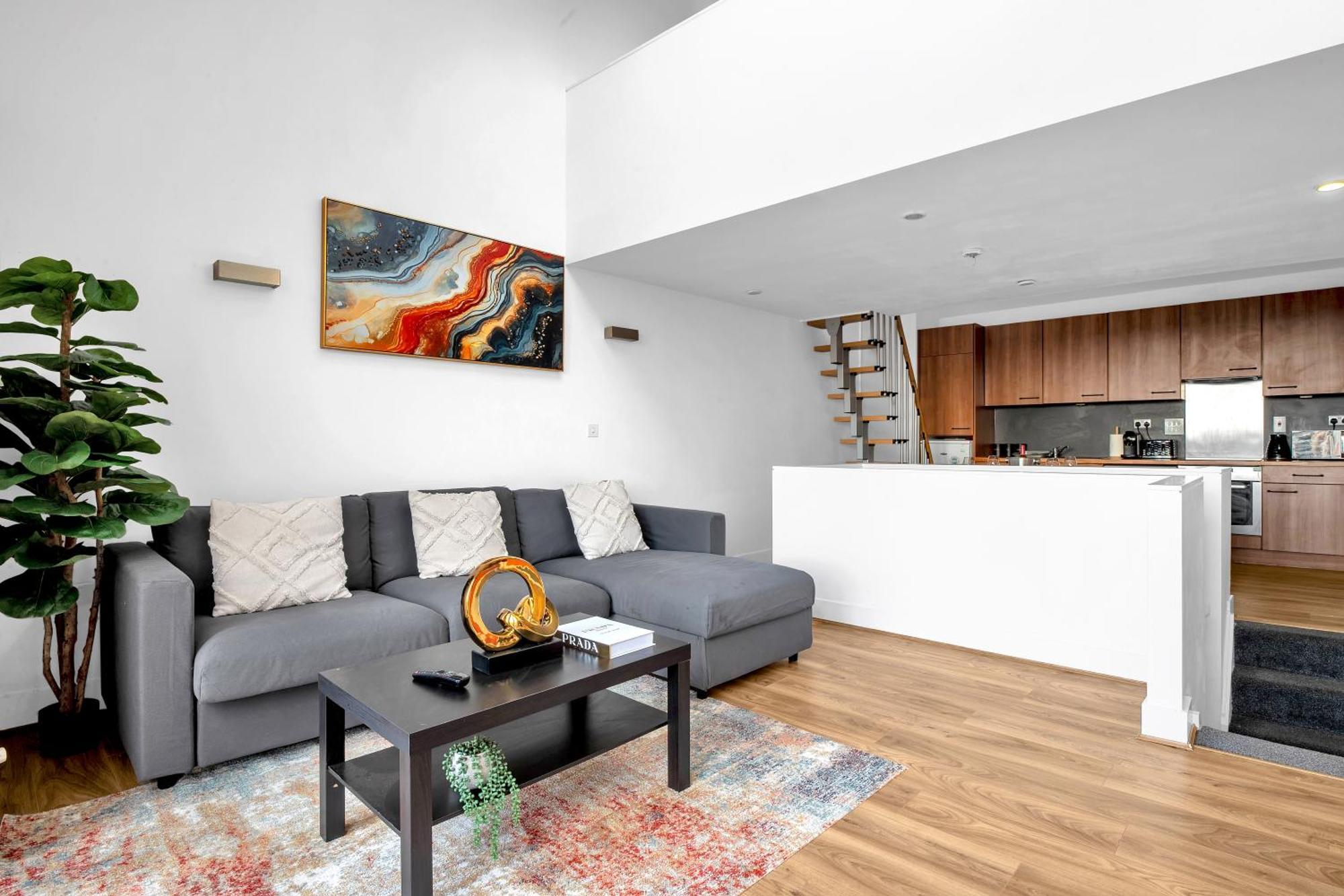 Luxury Waterfront Property With Free Parking Coventry Buitenkant foto