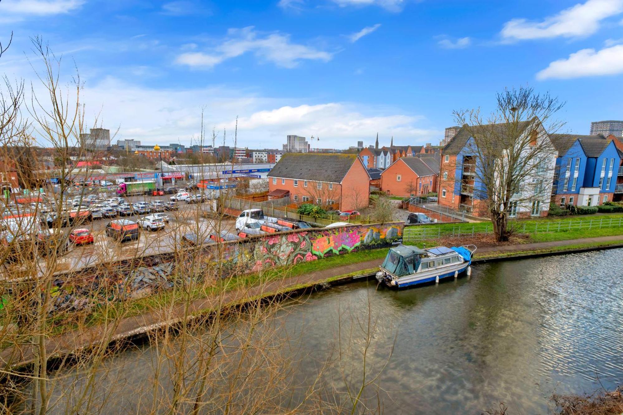 Luxury Waterfront Property With Free Parking Coventry Buitenkant foto