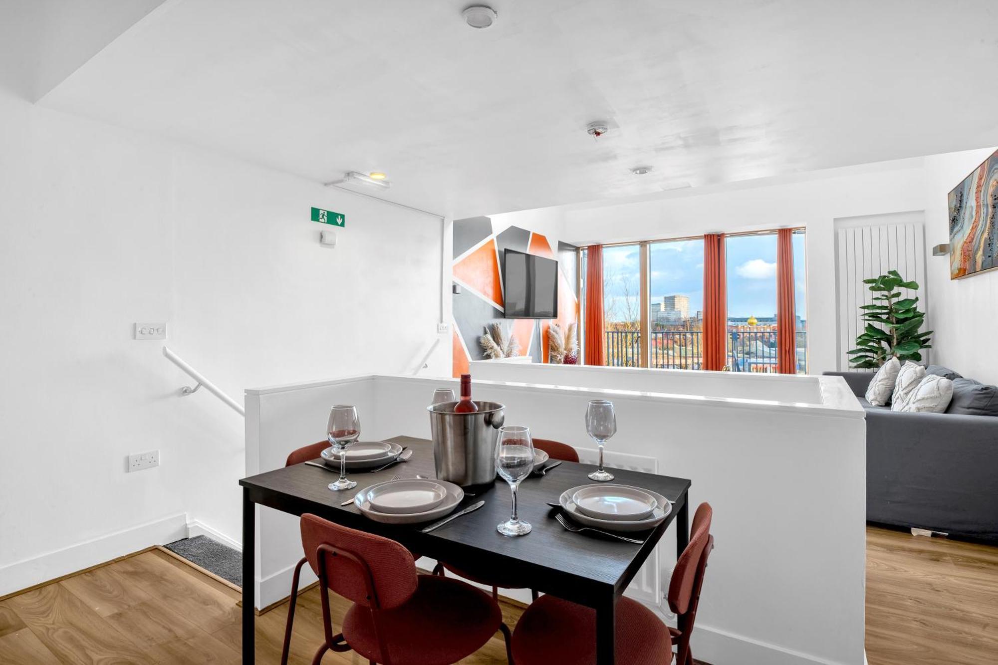Luxury Waterfront Property With Free Parking Coventry Buitenkant foto