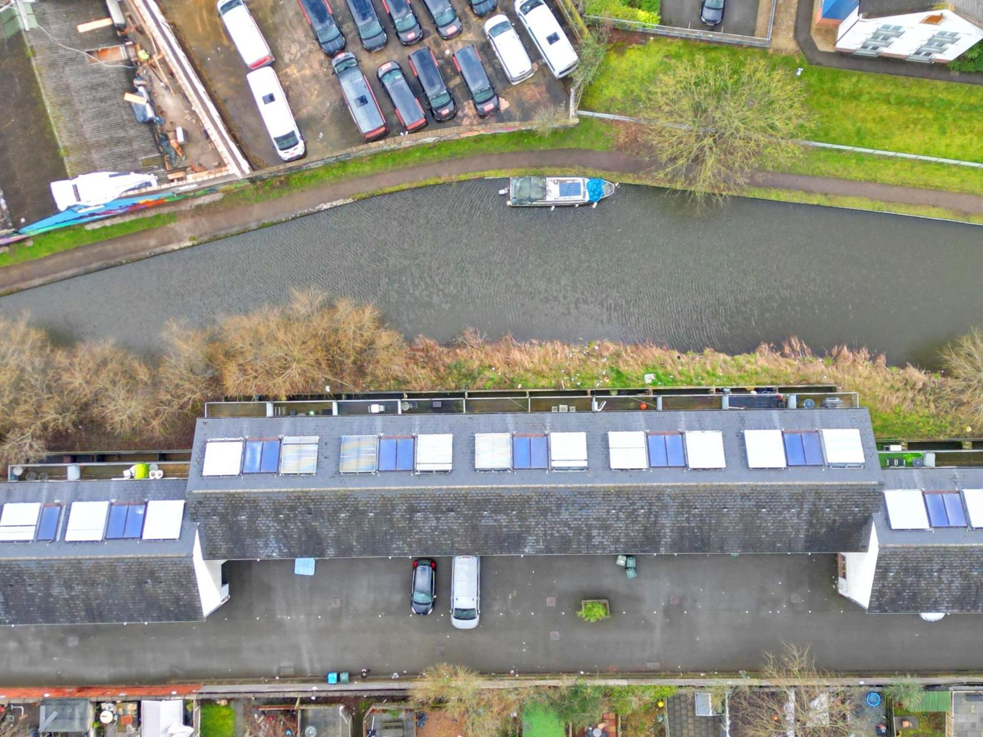 Luxury Waterfront Property With Free Parking Coventry Buitenkant foto